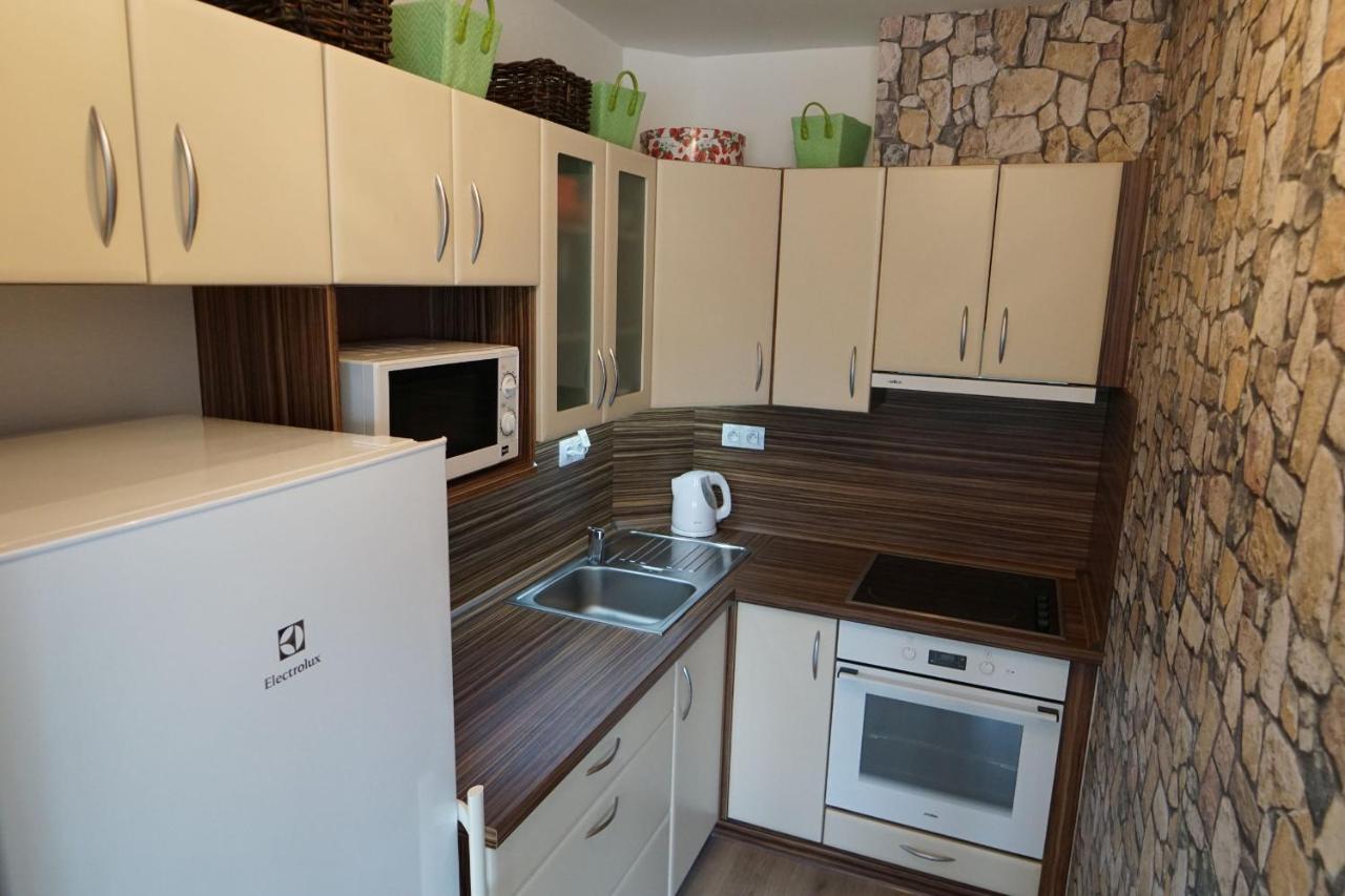 Apartman Mokra Luka 02 Trebon Leilighet Eksteriør bilde